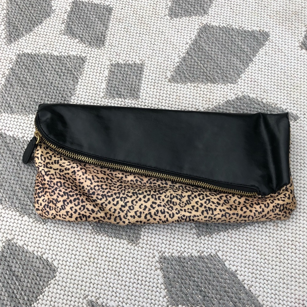 Charlotte Russe Black & leopard clutch